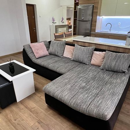 Aparthotel Aurel Vlaicu City Center 클루지나포카 외부 사진