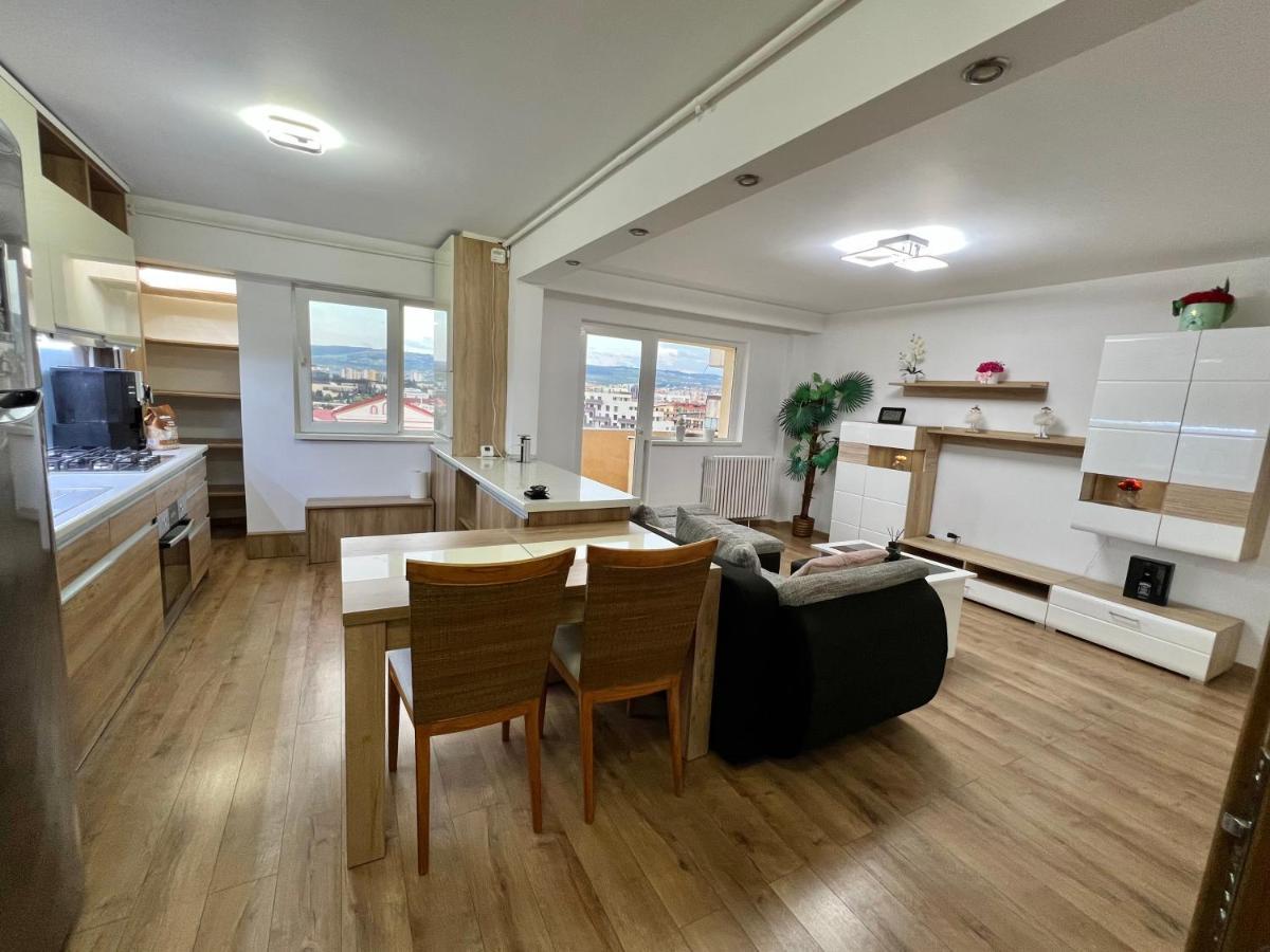 Aparthotel Aurel Vlaicu City Center 클루지나포카 외부 사진